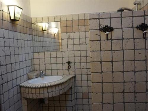 Hotel La Buisse Simiane-la-Rotonde Zimmer foto